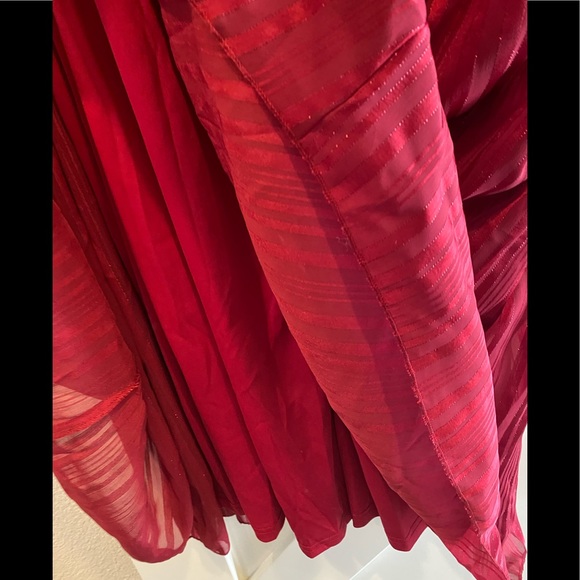 Ricarica beautiful flowy chiffon long red maternity dress size 1X.  NWOT. ❤️ - Picture 8 of 13